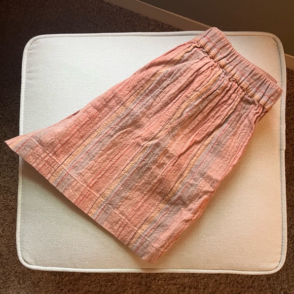 ✨FINAL PRICE DROP💫 Madewell Pull-On Linen Blend Shorts in Multi-Stripe - Picture 6 of 8